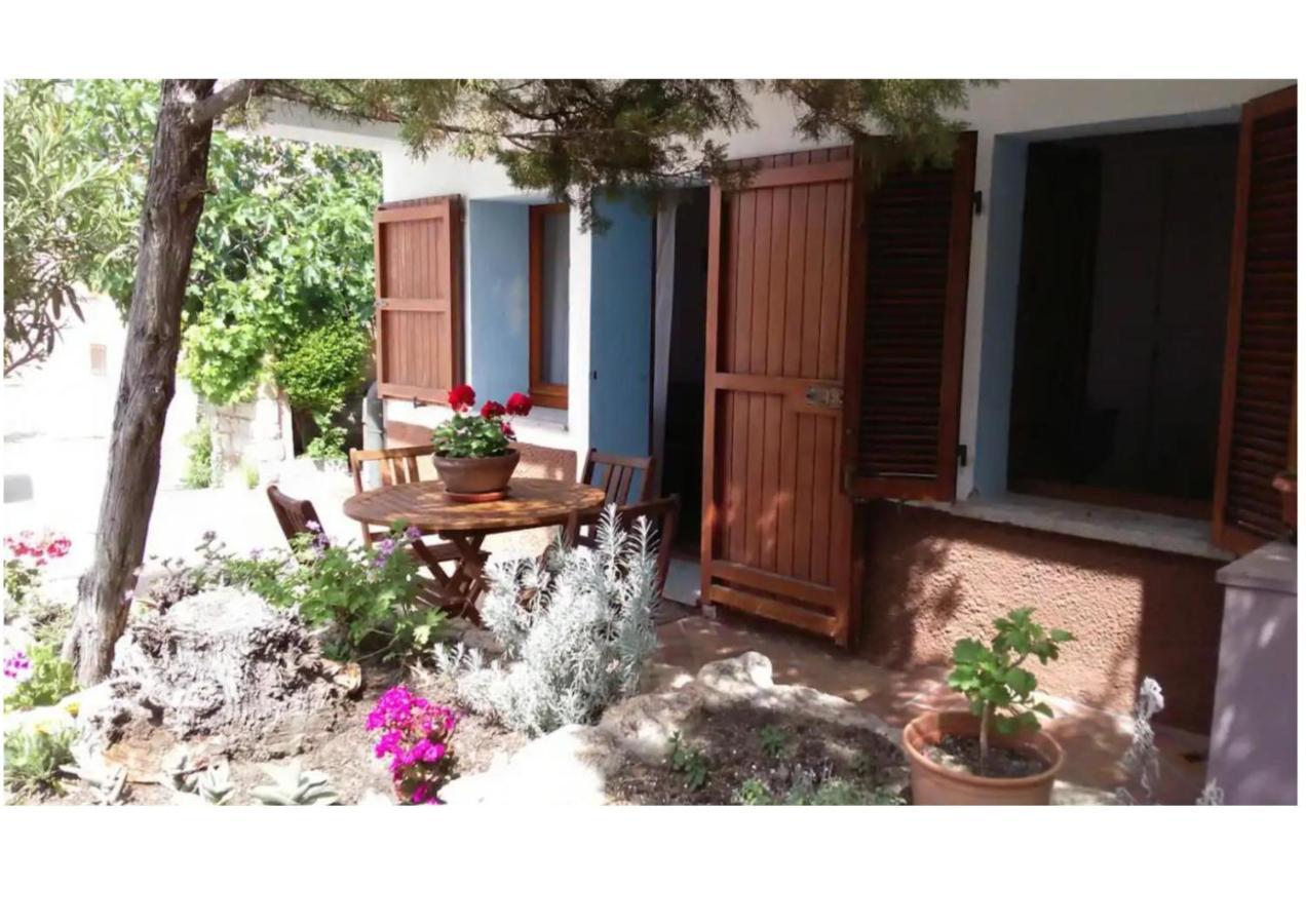 Сasa de vacaciones Bilocale A Pochi Metri Dal Mare La Maddalena (Sassari)